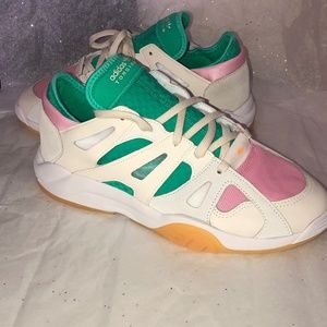 Adidas Torsion DIMENSION LOW TOP SHOES NWT!!!